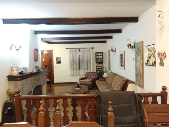 Imagem Casa com 4 Quartos à Venda, 173 m² em Alto - Teresópolis Imagem Casa com 4 Quartos à Venda, 173 m² em Alto - Teresópolis