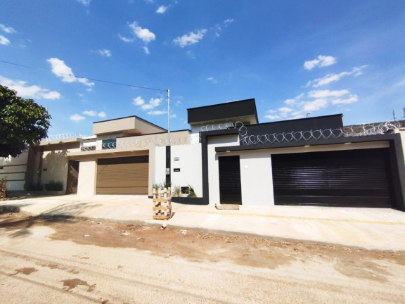 Imagem Casa com 3 Quartos à Venda, 300 m² em Residencial Porto Seguro - Goiânia