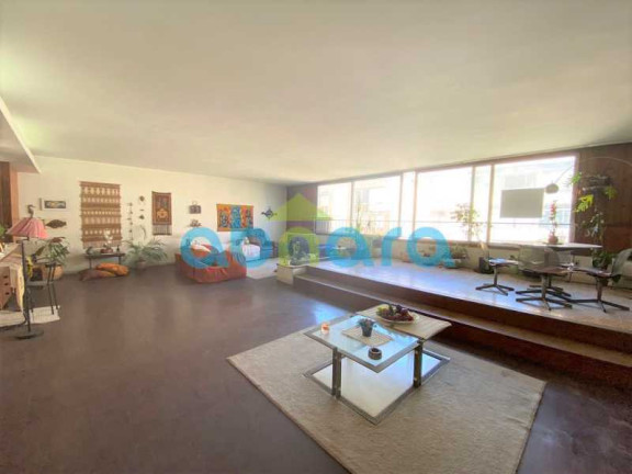 Apartamento com 4 Quartos à Venda, 235 m² em Copacabana - Rio De Janeiro