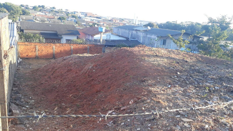 Terreno à Venda, 300 m² em Residencial Itatiaia - Anápolis
