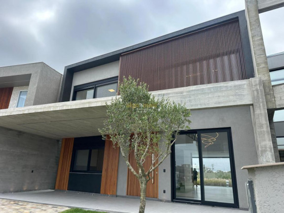 Casa com 4 Quartos à Venda, 263 m² em Condominio Sunset - Xangri-lá