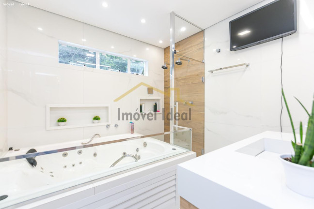 Imagem Casa com 3 Quartos à Venda, 390 m² em Roça Grande - Colombo