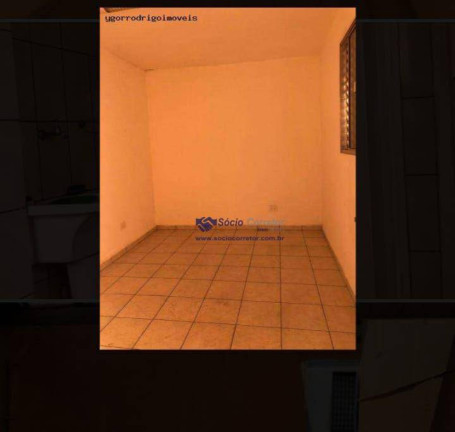 Imagem Casa com 2 Quartos à Venda, 215 m² em Vila Rosália - Guarulhos