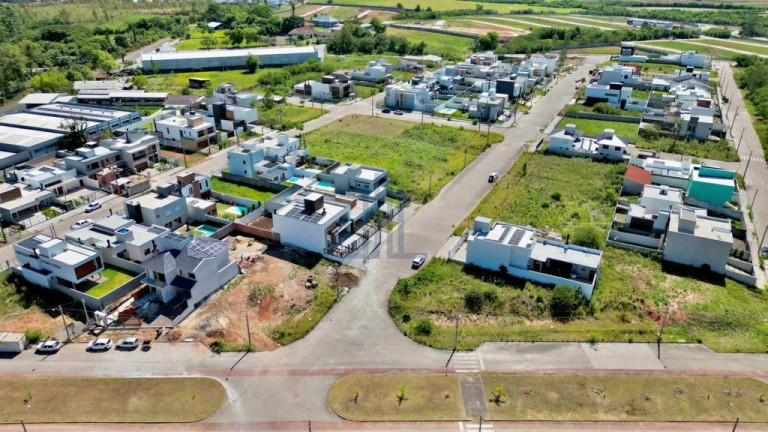 Terreno à Venda, 354 m² em São José - Santa Maria