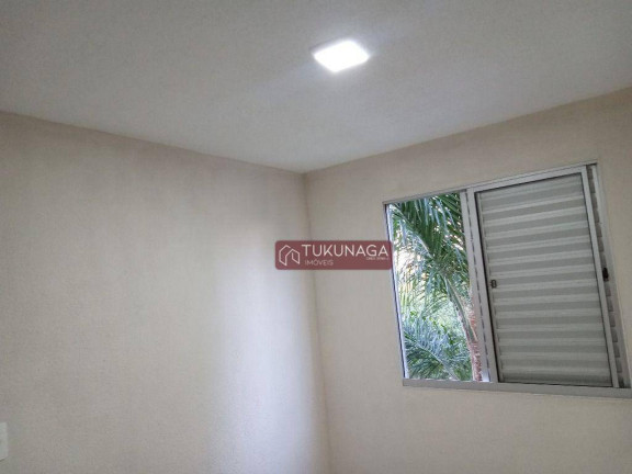 Imagem Apartamento com 2 Quartos à Venda, 41 m² em água Chata - Guarulhos