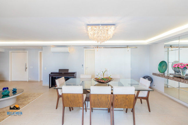 Imagem Apartamento com 3 Quartos à Venda,  em Moema - São Paulo