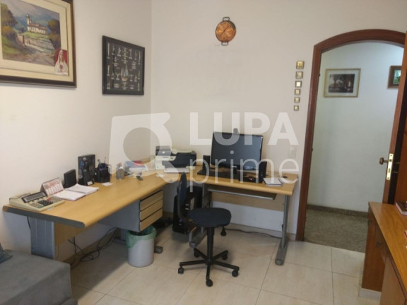 Imagem Casa com 10 Quartos à Venda, 800 m² em Vila Maria - São Paulo Imagem Casa com 10 Quartos à Venda, 800 m² em Vila Maria - São Paulo