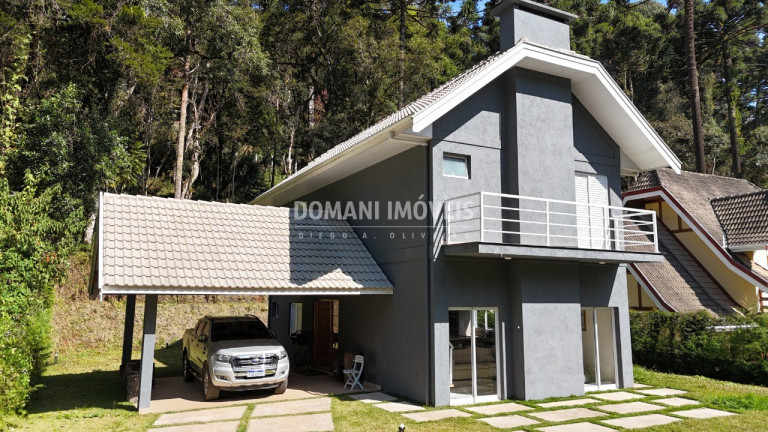 Casa com 4 Quartos à Venda, 175 m² em Região De Capivari - Campos Do Jordão