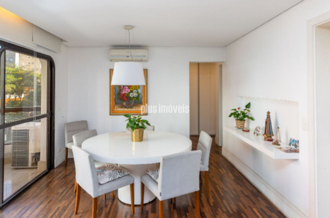Imagem Apartamento com 3 Quartos à Venda, 120 m² em Moema - São Paulo Imagem Apartamento com 3 Quartos à Venda, 120 m² em Moema - São Paulo