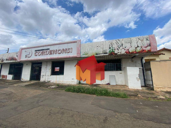 Sala Comercial à Venda, 699 m² em Vila Cordenonsi - Americana