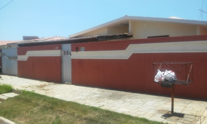 Imagem Casa com 4 Quartos à Venda, 270 m² em Capim Macio - Natal