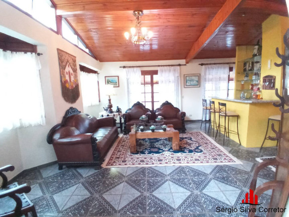 Imagem Casa com 6 Quartos à Venda, 5.000 m² em água Santa - Campos Do Jordão