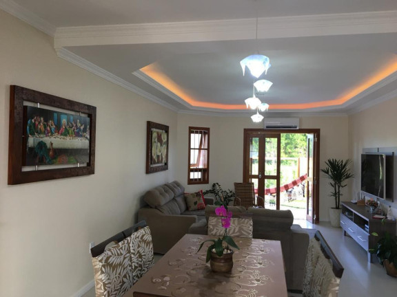 Imagem Casa com 2 Quartos à Venda, 116 m² em Village - Capao Da Canoa