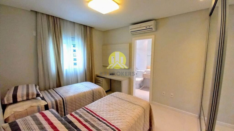 Imagem Apartamento com 3 Quartos à Venda, 155 m² em Centro - Balneário Camboriú Imagem Apartamento com 3 Quartos à Venda, 155 m² em Centro - Balneário Camboriú