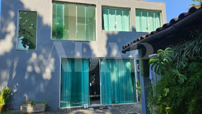 Casa com 3 Quartos à Venda, 400 m² em Vargem Pequena - Rio De Janeiro
