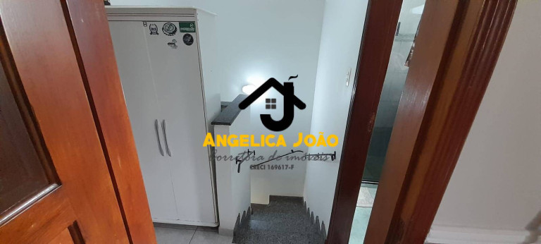 Imagem Sobrado com 3 Quartos à Venda, 101 m² em Vila Sao Jorge - São Vicente Imagem Sobrado com 3 Quartos à Venda, 101 m² em Vila Sao Jorge - São Vicente