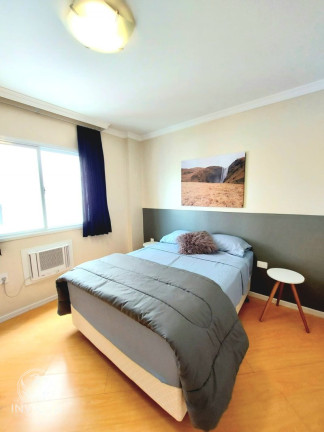 Imagem Apartamento com 3 Quartos à Venda, 182 m² em Centro - Balneário Camboriú Imagem Apartamento com 3 Quartos à Venda, 182 m² em Centro - Balneário Camboriú