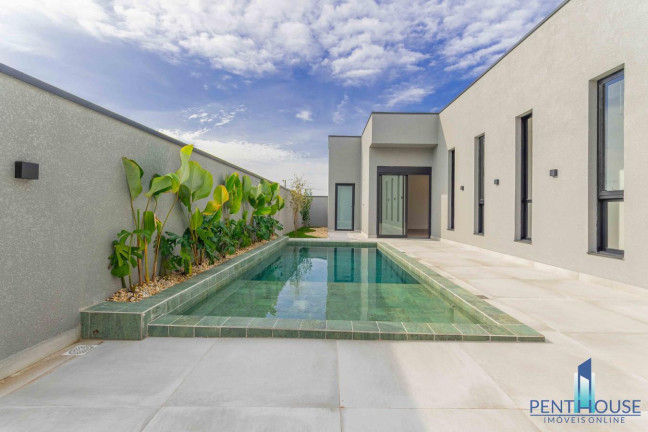 Imagem Casa com 4 Quartos à Venda, 348 m² em Santa Regina - Camboriú Imagem Casa com 4 Quartos à Venda, 348 m² em Santa Regina - Camboriú