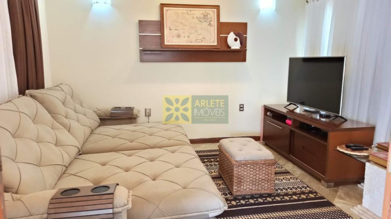 Casa com 3 Quartos à Venda, 335 m² em Canto Grande - Bombinhas