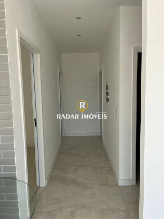 Imagem Casa com 4 Quartos à Venda, 190 m² em Cabo Frio Imagem Casa com 4 Quartos à Venda, 190 m² em Cabo Frio