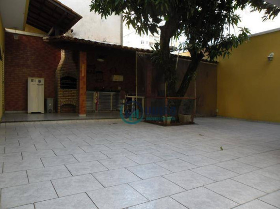 Imagem Casa com 3 Quartos à Venda, 220 m² em Santa Rosa - Niterói Imagem Casa com 3 Quartos à Venda, 220 m² em Santa Rosa - Niterói