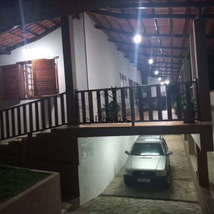 Imagem Casa com 3 Quartos à Venda, 360 m² em Nsa Aparecida - Florestal