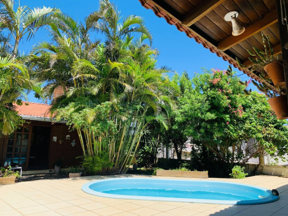 Imagem Casa com 3 Quartos à Venda, 130 m² em Zona Nova - Capão Da Canoa