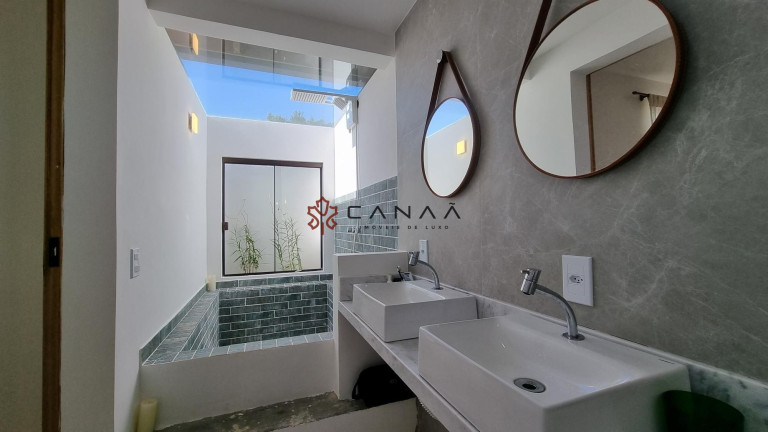 Imagem Casa de Condomínio com 3 Quartos à Venda, 188 m² em Caravelas - Armação Dos Búzios