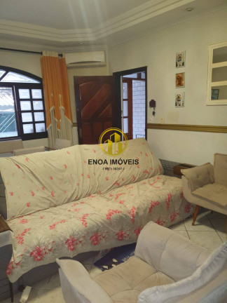 Imagem Casa com 3 Quartos à Venda, 170 m² em Guilhermina - Praia Grande