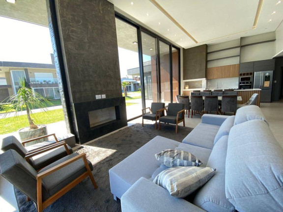 Imagem Casa com 3 Quartos à Venda, em Atlântida Sul - Osório Imagem Casa com 3 Quartos à Venda, em Atlântida Sul - Osório