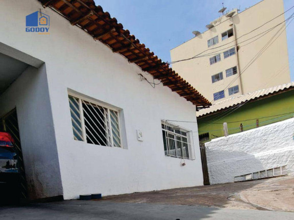 Imagem Sobrado com 5 Quartos à Venda, 240 m² em Araés - Cuiabá