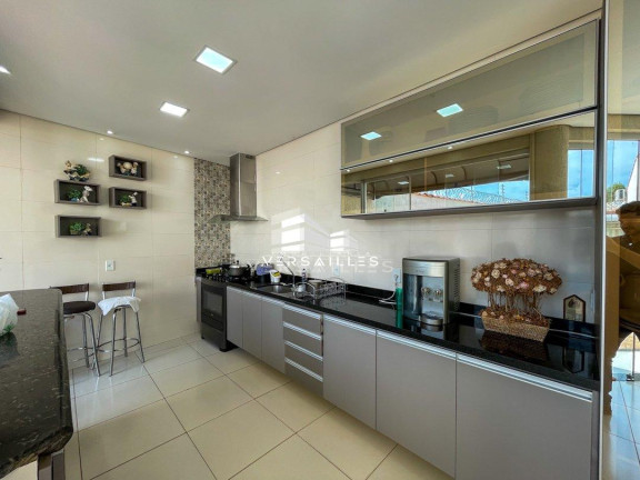 Imagem Casa com 4 Quartos à Venda, 527 m² em Costa E Silva - Porto Velho