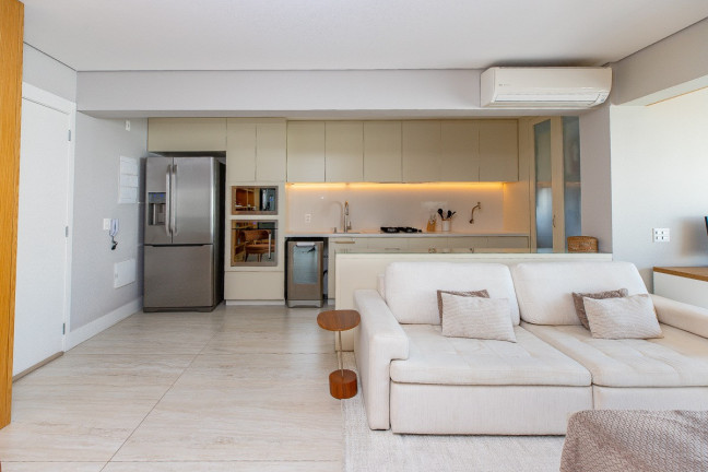 Imagem Apartamento com 2 Quartos à Venda, 70 m² em Cerqueira César - São Paulo