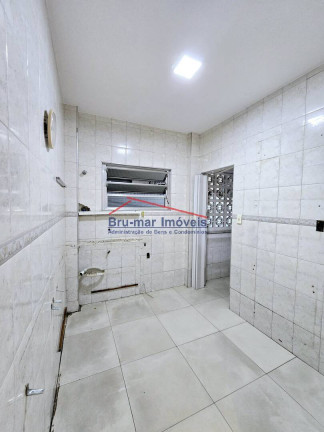 Imagem Apartamento com 2 Quartos à Venda, 66 m² em Encruzilhada - Santos
