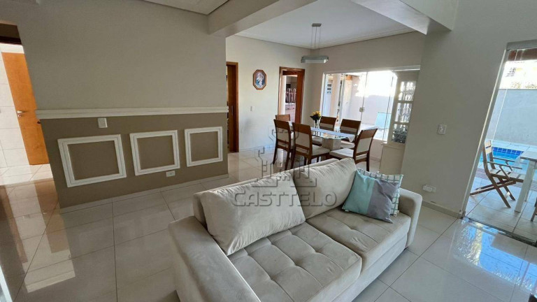 Imagem Casa com 4 Quartos à Venda, 265 m² em Aragarça - Londrina
