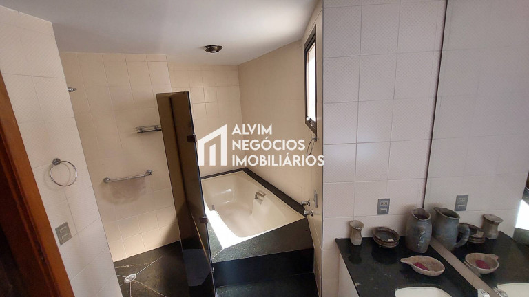 Imagem Apartamento com 4 Quartos à Venda, 285 m² em Vila Adyana - São José Dos Campos