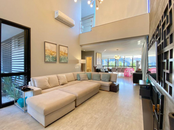 Imagem Sobrado com 4 Quartos à Venda, 254 m² em Capão Da Canoa - Capao Da Canoa Imagem Sobrado com 4 Quartos à Venda, 254 m² em Capão Da Canoa - Capao Da Canoa