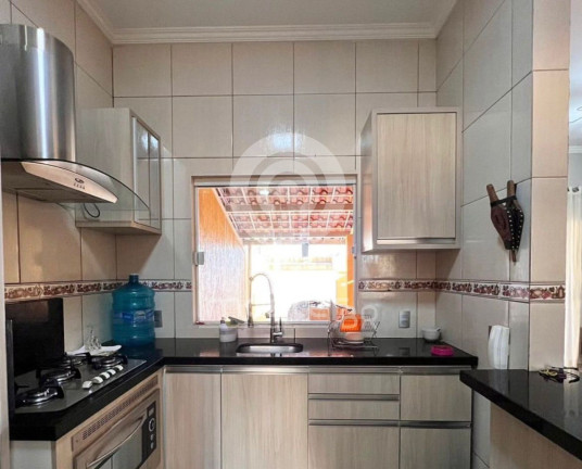 Imagem Casa com 3 Quartos à Venda, 178 m² em Jardim Das Oliveiras - Fortaleza