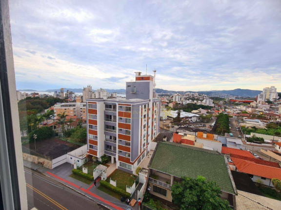 Imagem Apartamento com 3 Quartos à Venda, 85 m² em Capoeiras - Florianópolis