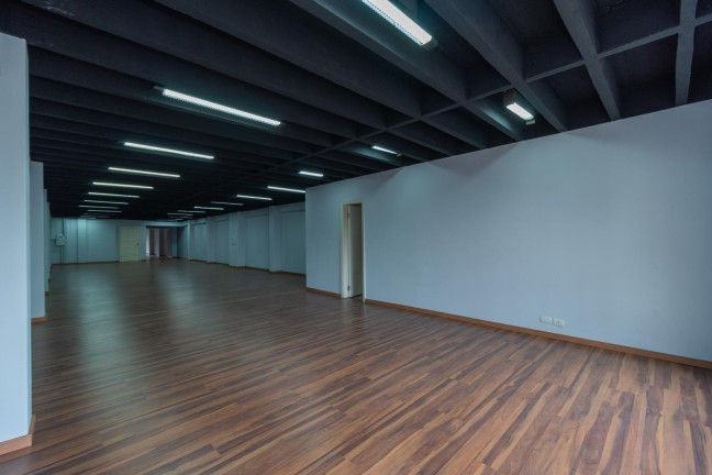 Imagem Imóvel Comercial à Venda, 2.096 m² em Centro - Curitiba Imagem Imóvel Comercial à Venda, 2.096 m² em Centro - Curitiba