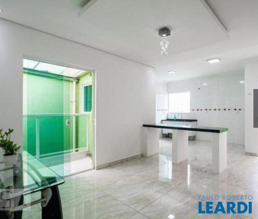 Imagem Sobrado com 2 Quartos para Alugar, 90 m² em Campestre - Santo André Imagem Sobrado com 2 Quartos para Alugar, 90 m² em Campestre - Santo André