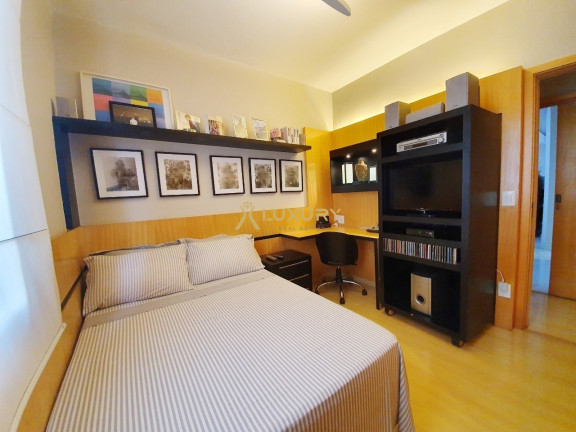 Imagem Imóvel com 4 Quartos à Venda, 150 m² em Belvedere - Belo Horizonte