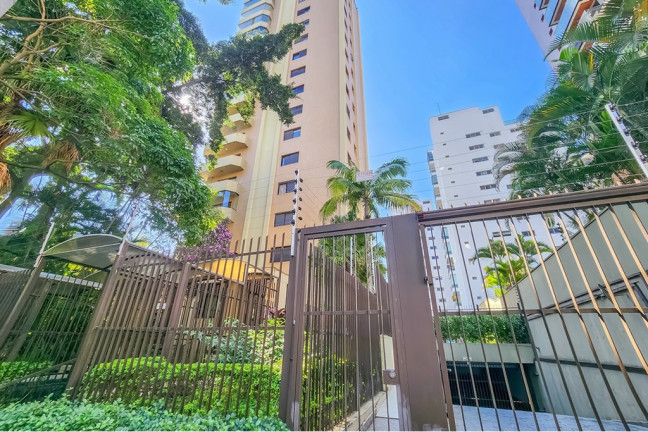 Imagem Apartamento com 3 Quartos à Venda, 134 m² em Moema - São Paulo