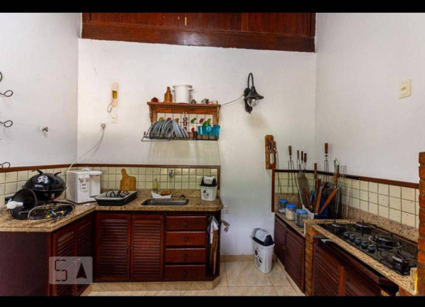Imagem Casa com 4 Quartos à Venda, 360 m² em São Francisco - Niterói