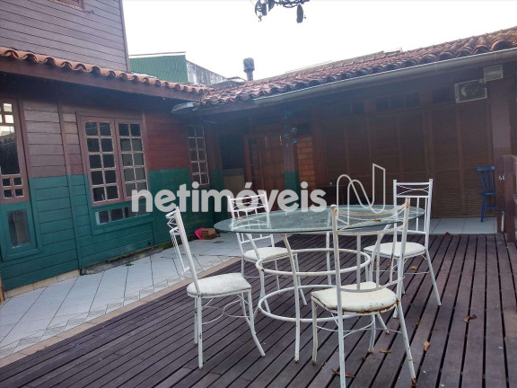 Imagem Casa com 6 Quartos à Venda, 817 m² em Trindade - Florianópolis