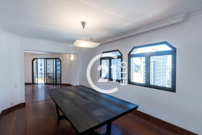 Imagem Apartamento com 3 Quartos para Alugar, 240 m² em Itaim - São Paulo Imagem Apartamento com 3 Quartos para Alugar, 240 m² em Itaim - São Paulo