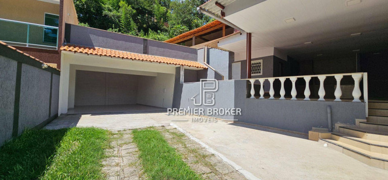 Imagem Casa com 5 Quartos à Venda, 190 m² em Pessegueiros - Teresópolis Imagem Casa com 5 Quartos à Venda, 190 m² em Pessegueiros - Teresópolis