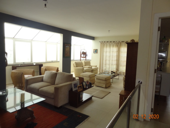 Imagem Imóvel com 4 Quartos à Venda,  em Alphaville Residencial - Barueri