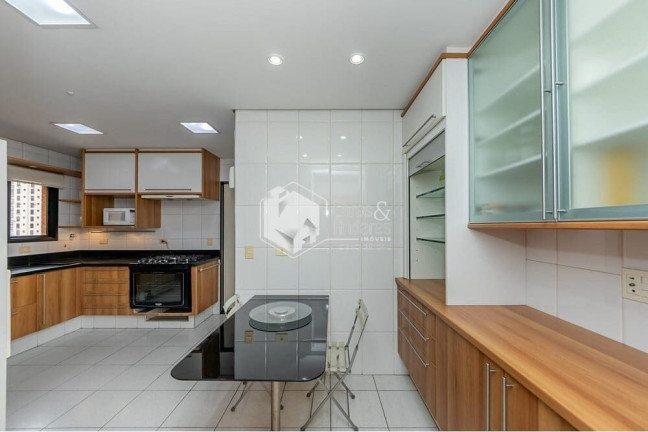 Imagem Apartamento com 4 Quartos à Venda, 247 m² em Vila Suzana - São Paulo