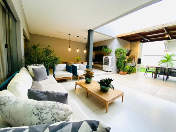 Imagem Casa com 3 Quartos à Venda, 220 m² em Tabajaras  - Teresina